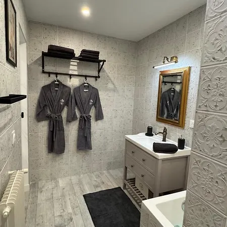 Апартаменты Inaya For Appt 3 Pieces Ментона