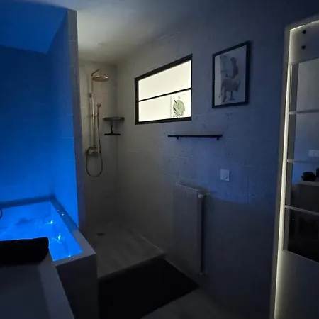 Inaya For Appt 3 Pieces * Menton