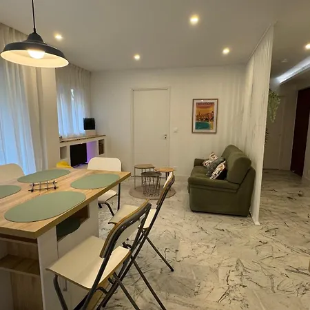 Inaya For Appt 3 Pieces Apartamento